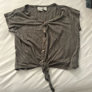 Rachel Zoe M gray blouse